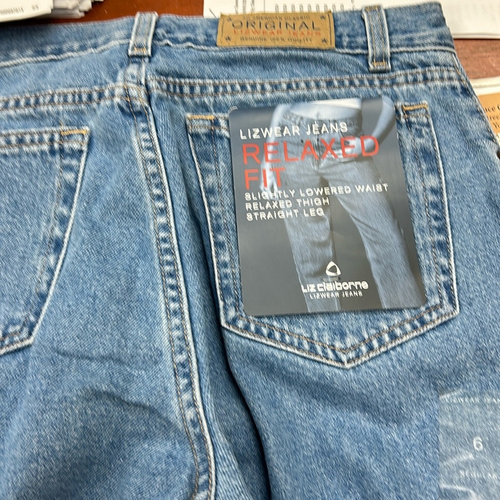 Liz claiborne relaxed fit jeans